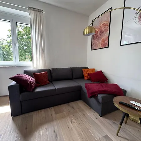 80 M2 With Balcony & Free Parking Villach