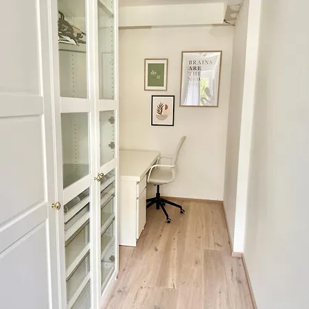 80 M2 With Balcony & Free Parking * Villach