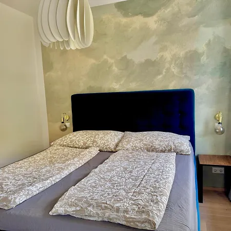80 M2 With Balcony & Free Parking